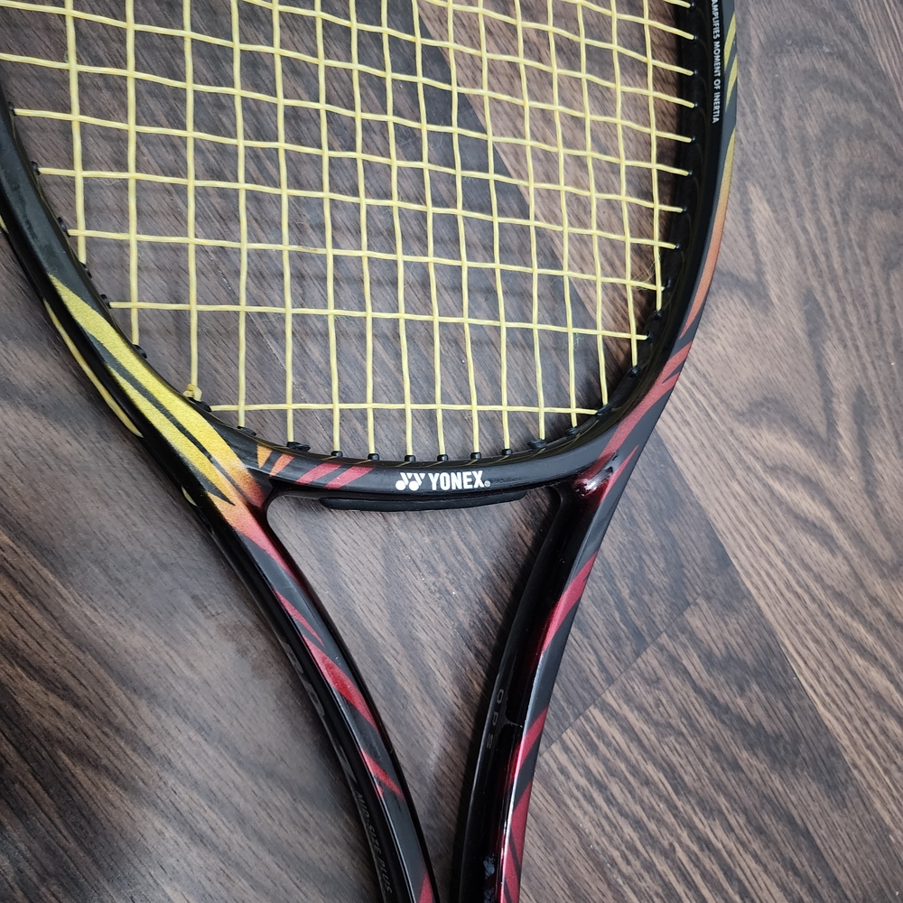Yonex RD-7 Graphite Tennis Raquet with Black, Red And Yellow Accents - Picture 2 of 13